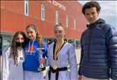 Naiara Liñán es penja l'or al Català sub-21 de taekwondo