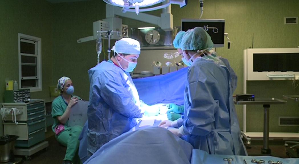 Les operacions quirúrgiques no urgents s'aturen a partir de dilluns