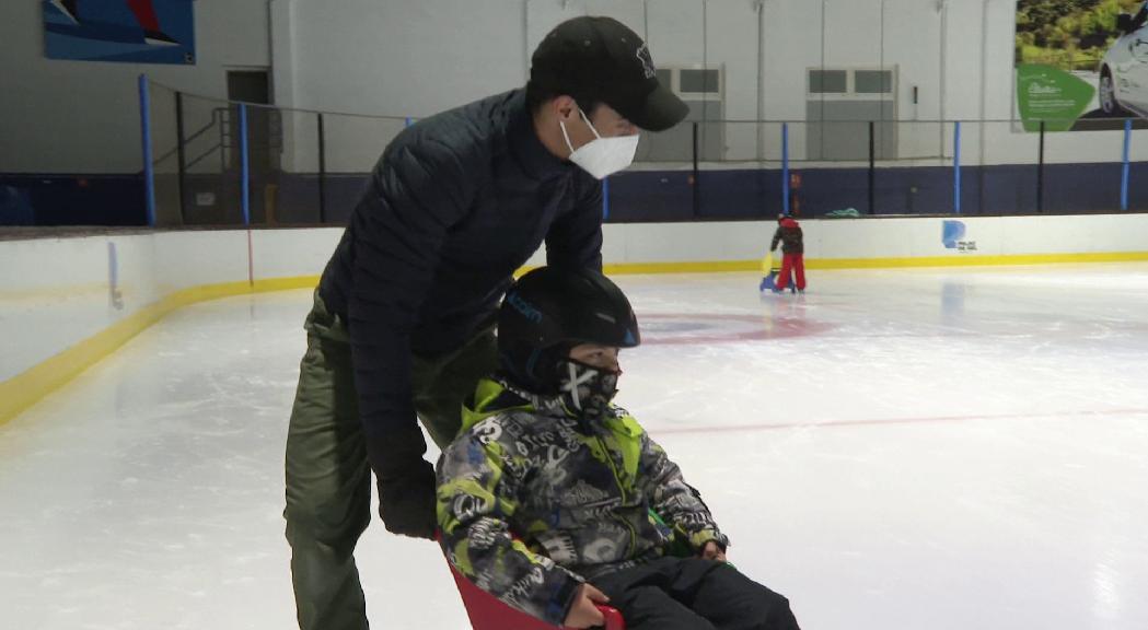 El patinatge sobre gel en la seva versió més inclusiva