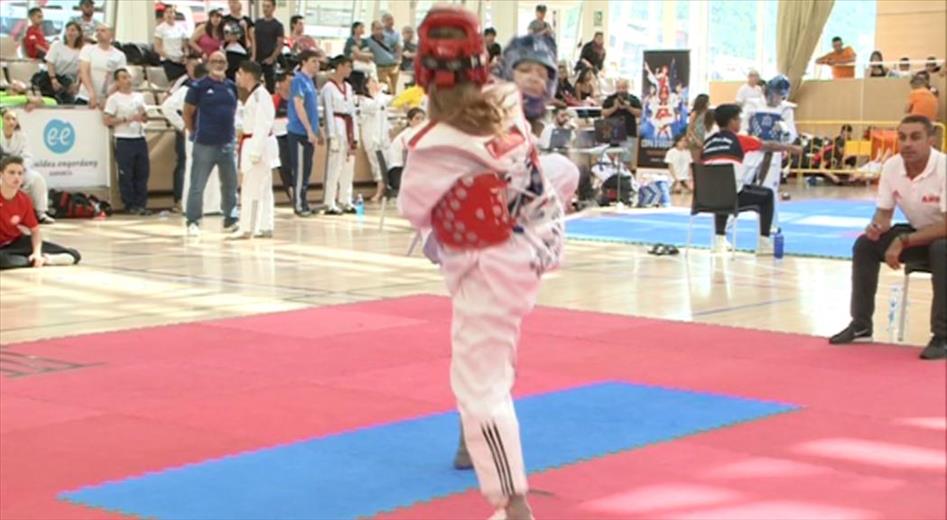 Ezoe Alberola ha firmat la millor actuació del Taekwondo C