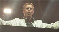 La pluja no va poder amb les ganes de festival al concert d'Armin Van Buuren