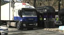 Preocupació per la vaga indefinida de transportistes a Espanya que podria fer perillar l'arribada de mercaderies