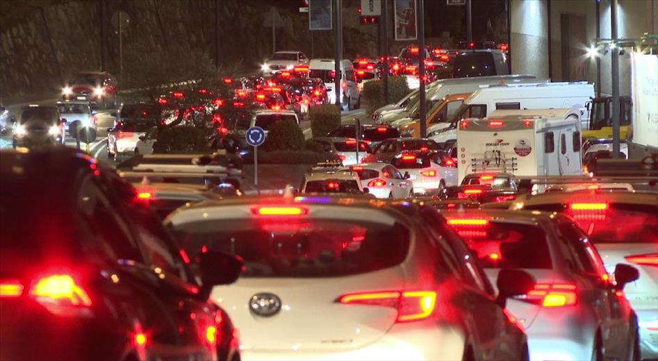 Aquest diumenge han entrat al país més de 13.000 vehicles i l'afl