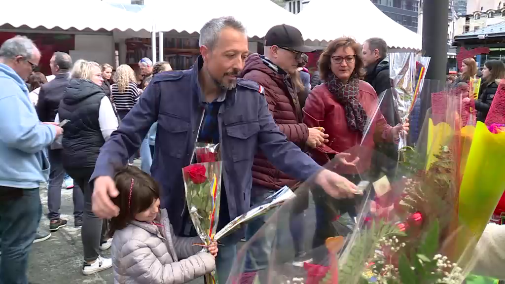 Sant Jordi es viu amb abundància a Andorra la Vella 