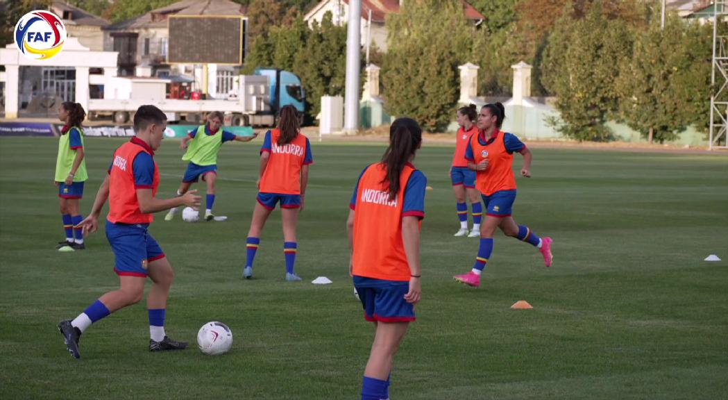 La selecció femenina debuta en un partit històric contra Moldàvia