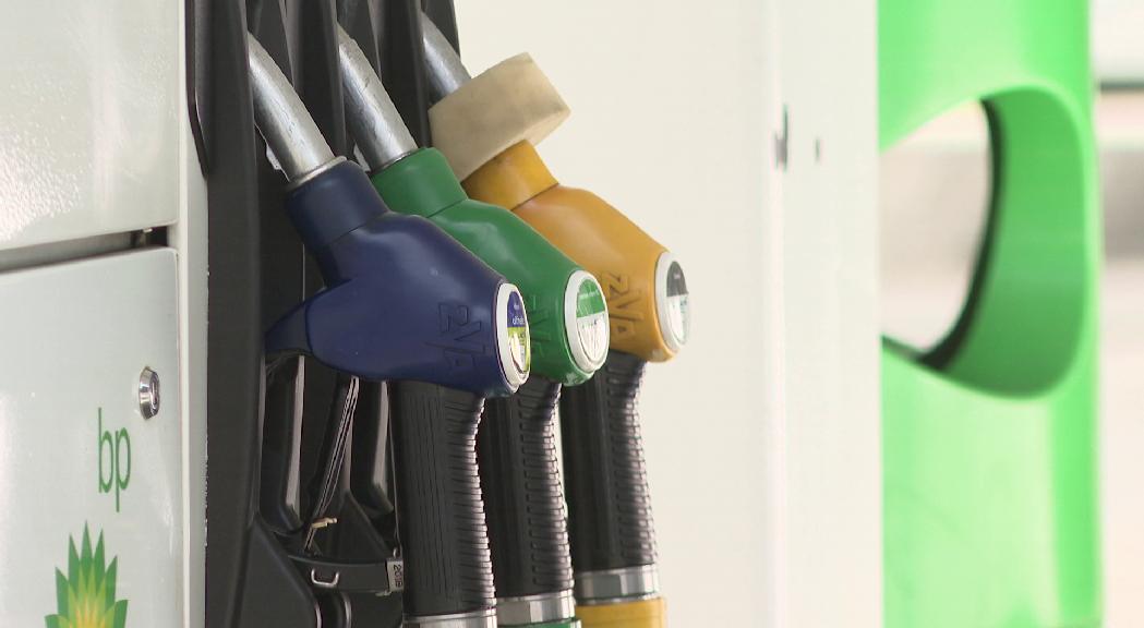 Els transportistes veuen insuficient la bonificació del preu de la benzina