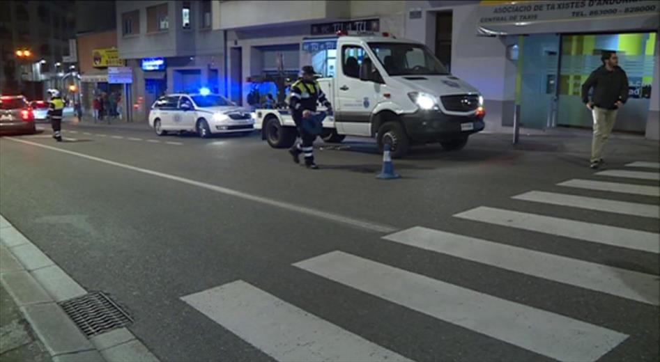 Traslladat a l'hospital de Sant Pau de Barcelona amb pron&ogr
