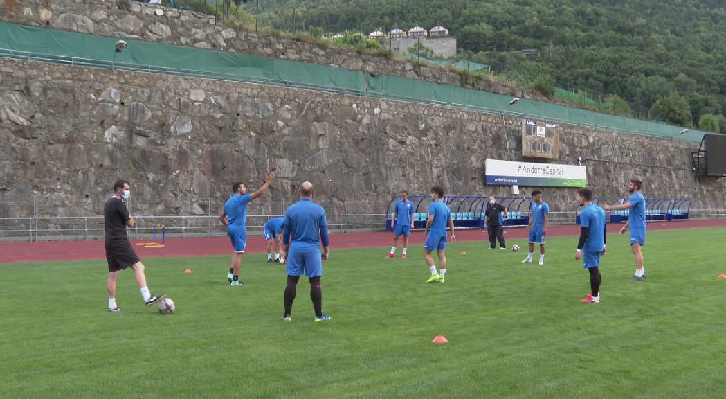 Tres jugadors del rival del VallBanc Santa Coloma a l'Europa League donen positiu per coronavirus i no viatjaran a Andorra