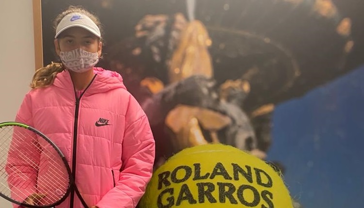 Vicky Jiménez passa ronda i ja és en setzens de final del Roland Garros júnior