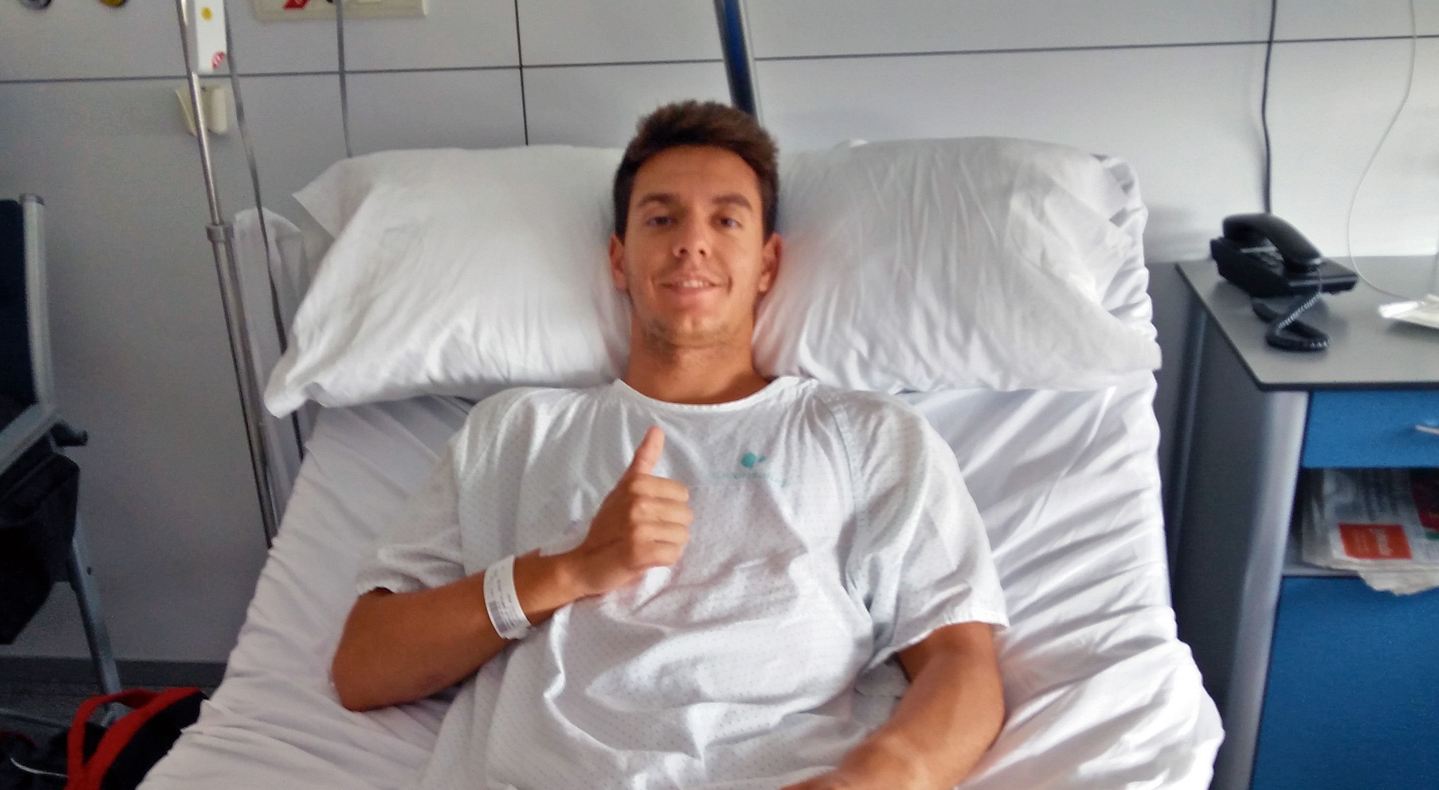 Xavi Cardelús, operat amb èxit de la fractura de clavícula