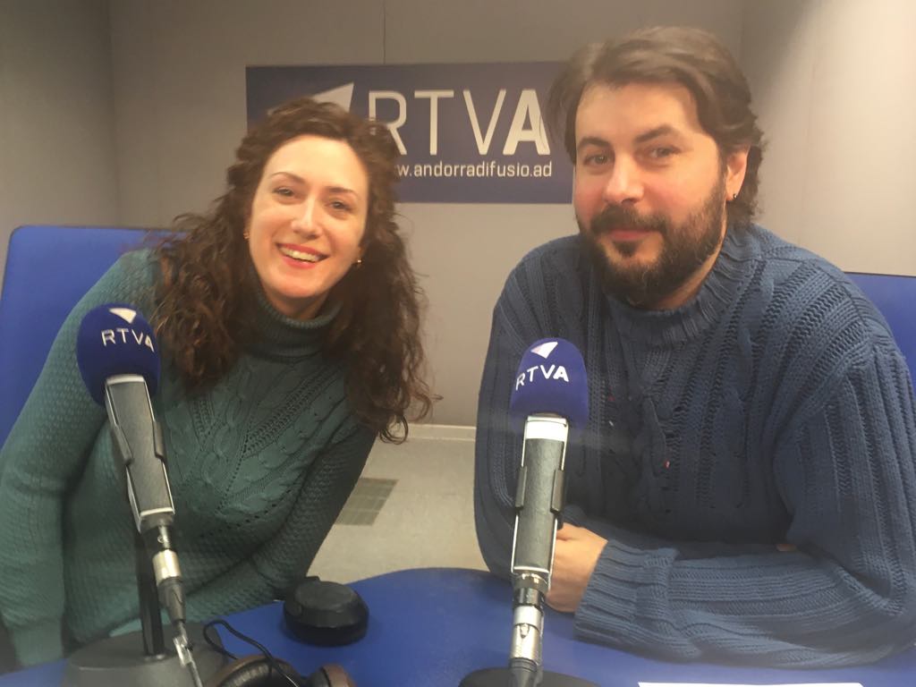 Xavi Albert entrevista Irina Robles i Juanma Casero: neix una companyia de teatre jove