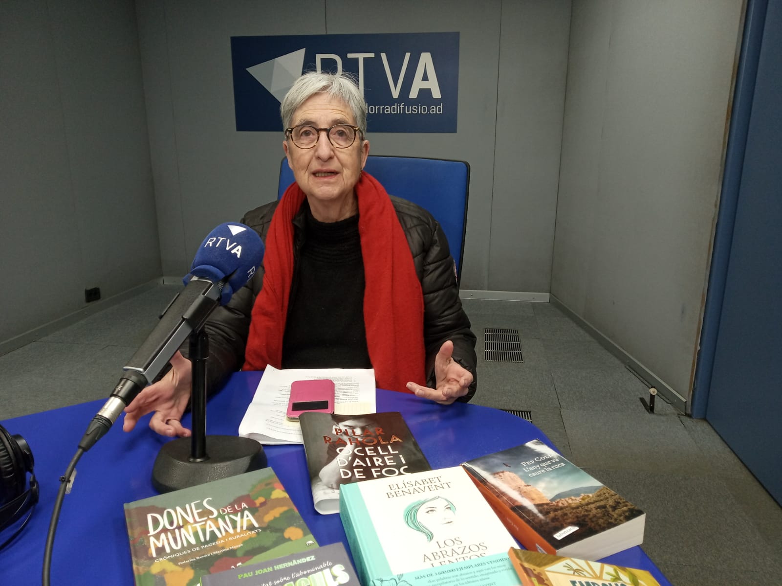 Obrim els llibres amb Anna Riberaygua